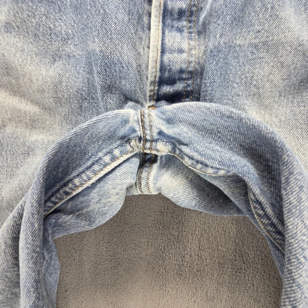 Vintage Levis 501 Jeans Mens Blue Button Fly Made In USA Altered Hem Fits 30x32